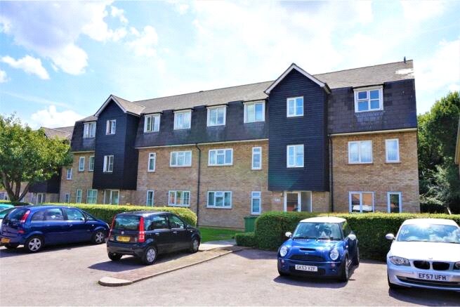 Menzies Avenue, Laindon West, Basildon, Essex, SS15 6SX