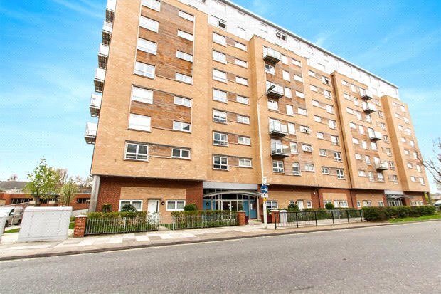 Cherrydown East, Basildon, Essex, SS16 5GL
