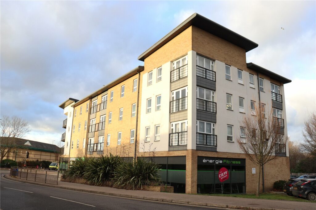 Two Bedroom First Floor Flat with 2 Bathrooms