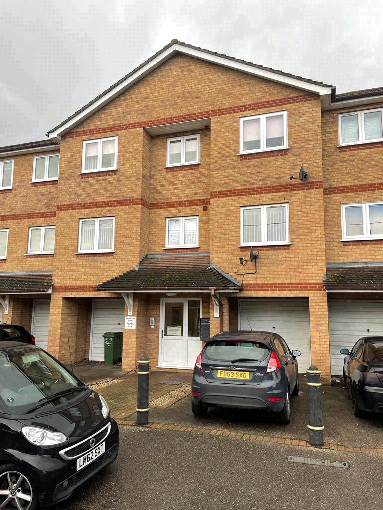 Hassenbrook Road, Stanford-le-Hope, Essex, SS17 0SA