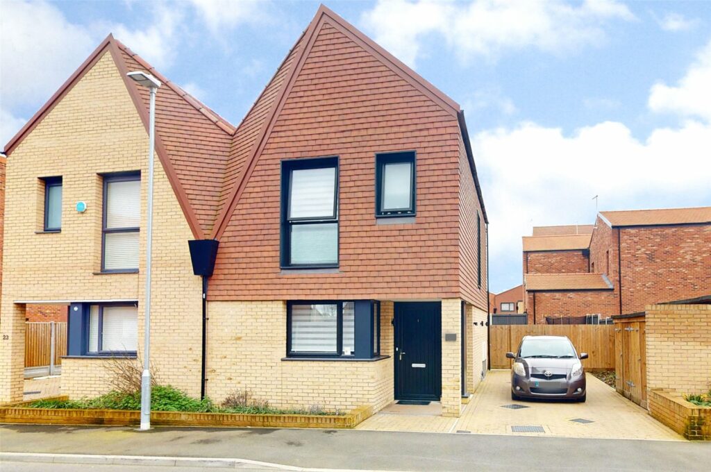Modern Three bedroom house built in 2021