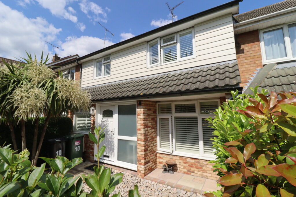 Extremely well maintained Three Bedroom terraced house