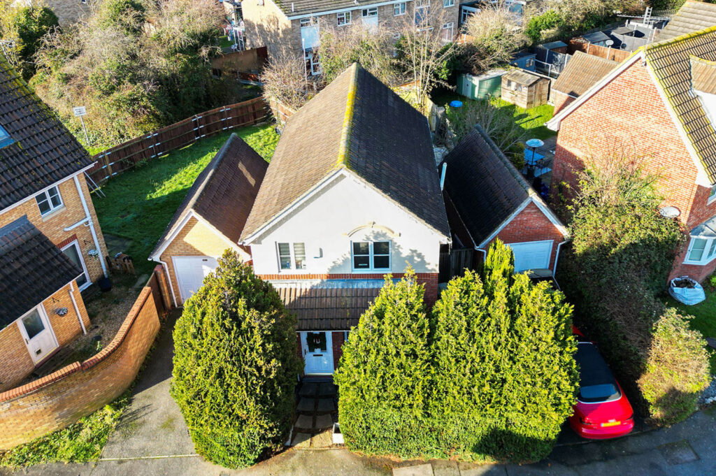 Kingsley Meadows, Wickford, Essex, SS12 9FL