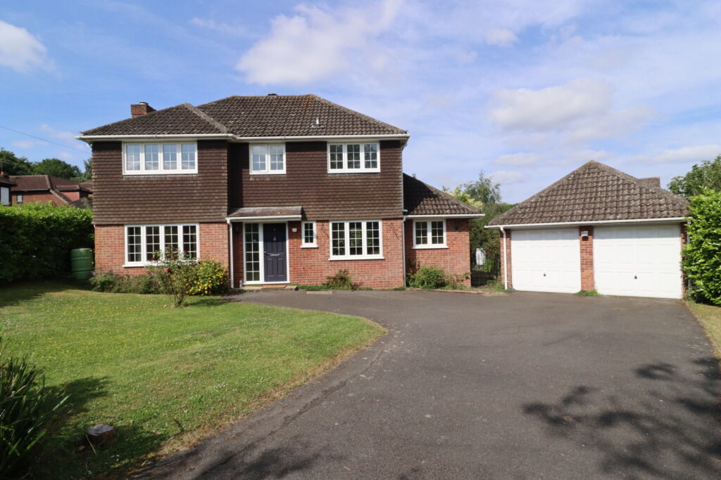 Four bedroom detached house with double garage
