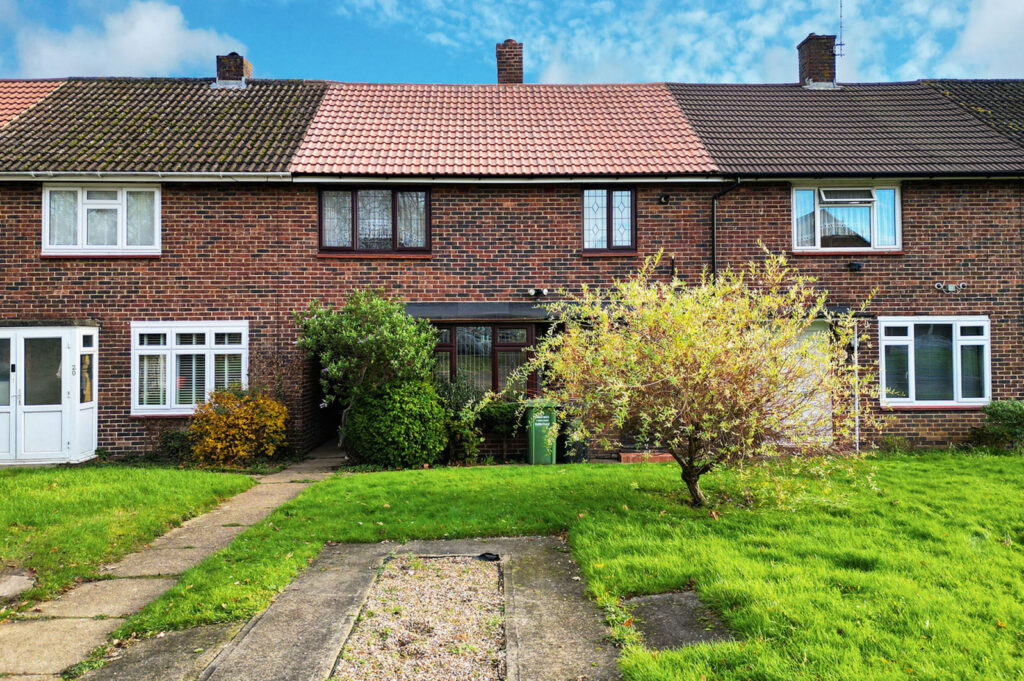 Pendle Close, Basildon, Essex, SS14 3NA