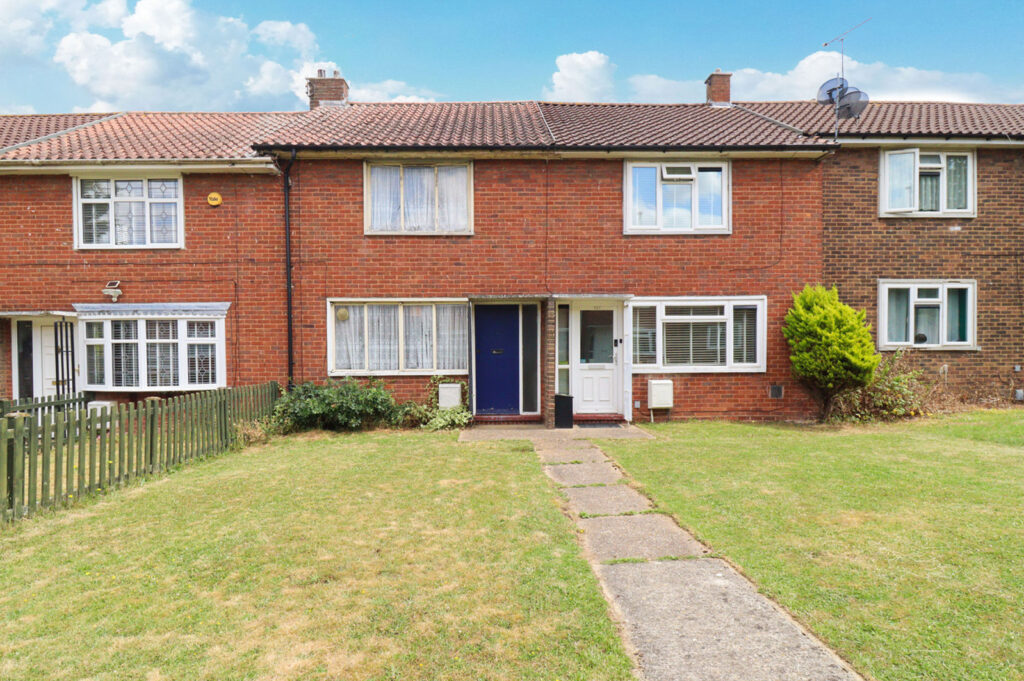 Witchards, KINGSWOOD, Basildon, Essex, SS16 5BQ