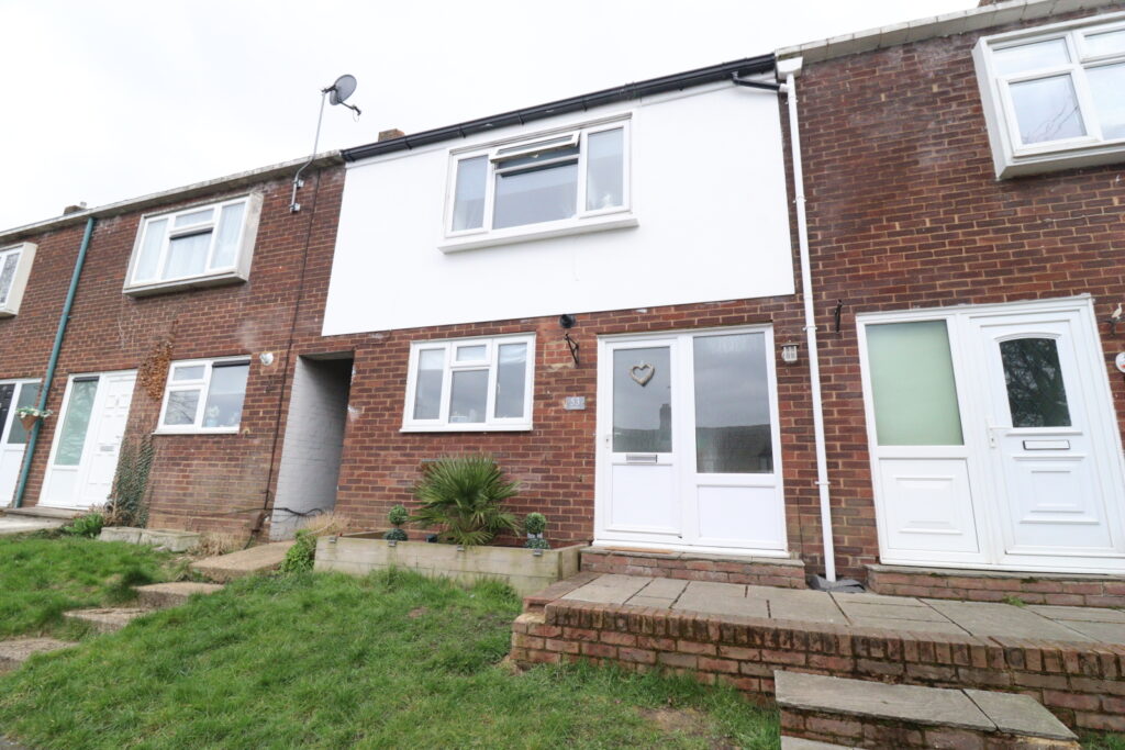 Gobions, KINGSWOOD, Basildon, SS16 5AY
