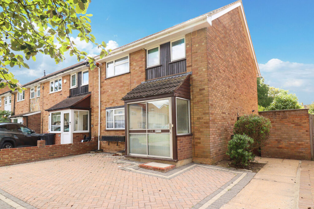 Tangham Walk, Basildon, Essex, SS14 2JW