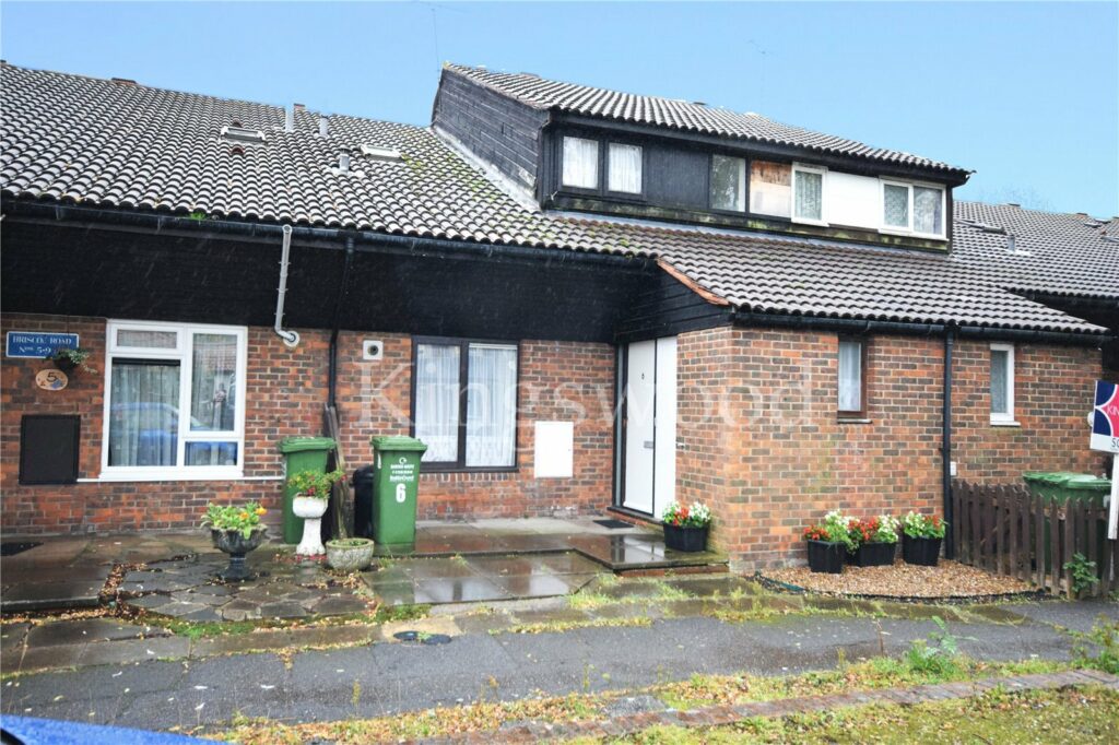 Briscoe Road, Pitsea, Basildon, Essex, SS13 1AD