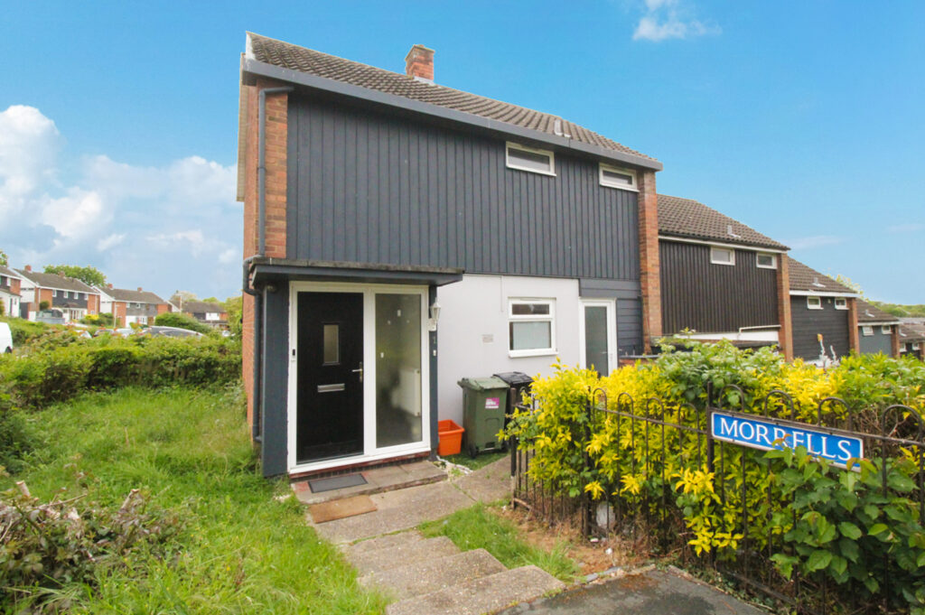Morrells, Lee Chapel South, Basildon, Essex, SS16 5TX