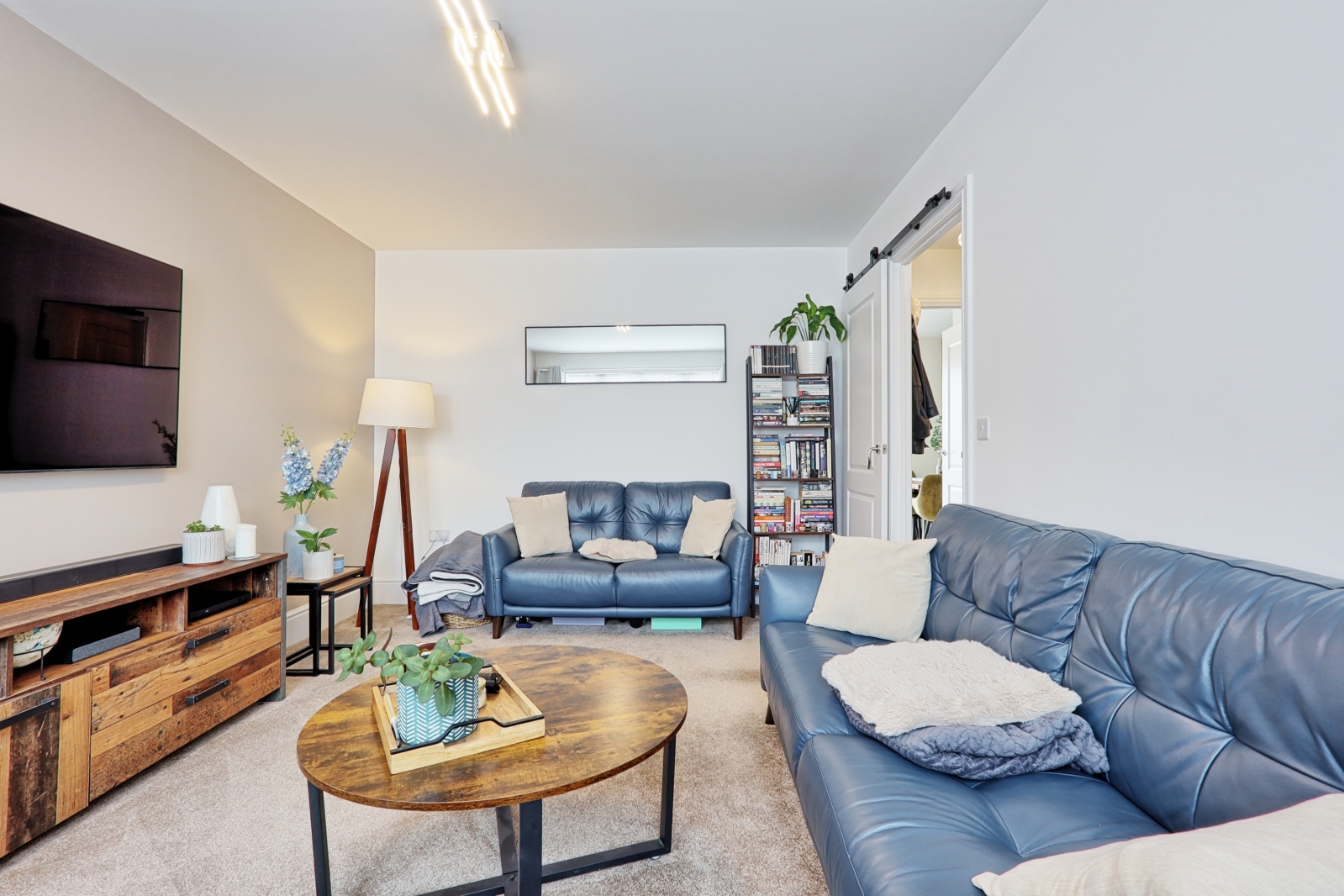 KEA260150_25.jpg