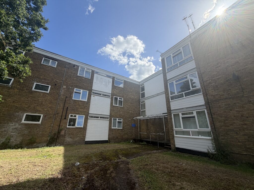 Great Knightleys, Basildon, Essex, SS15 5ED