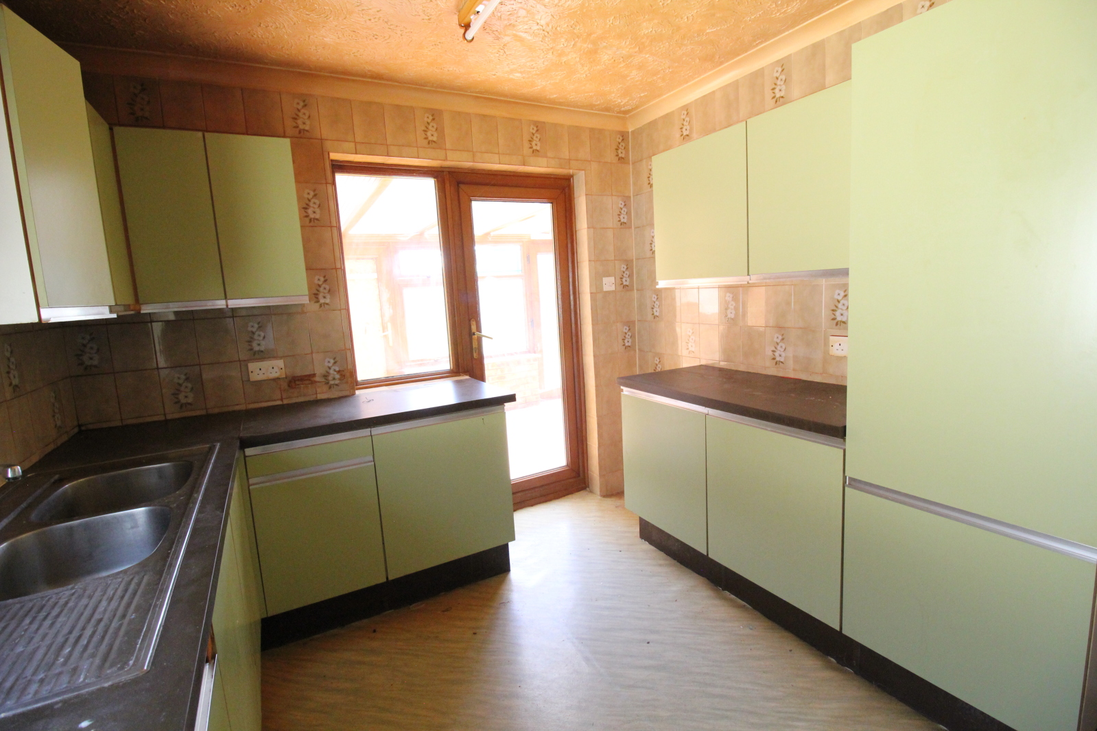 KEA260166_35.jpg