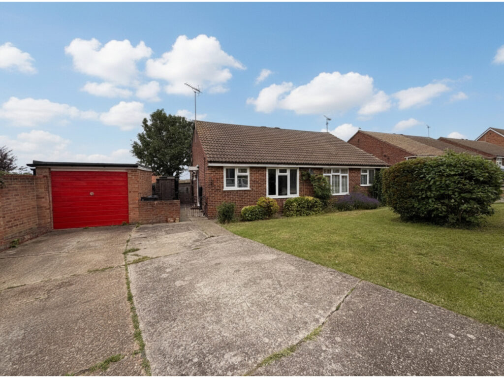 Headcorn Close, Basildon, Essex, SS13 2AP