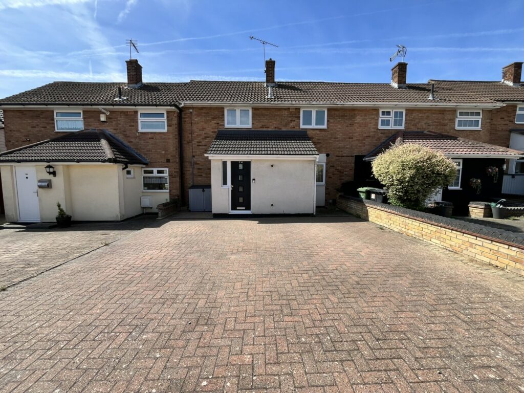 Holden Road, Basildon, Essex, SS14 3LD